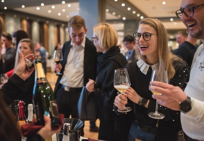 Sparkling Wine Salon 2020 arriva a San Valentino! (Foto: Jana Jocif)