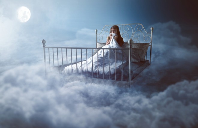 Strokovnjaki, ki se ukvarjajo s spanjem in sanjami, še vedno ne poznajo povsem pravega razloga za nastanek sanj.