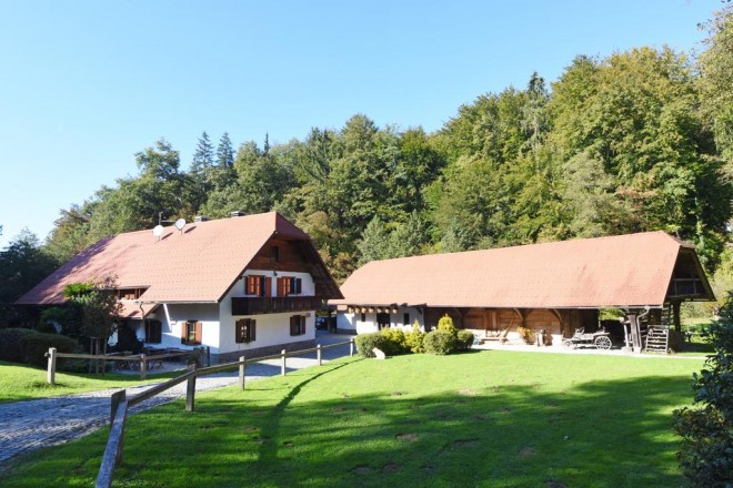 Touristischer Bauernhof Šeruga (Foto: Booking.com)