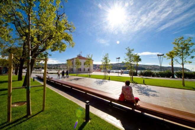 Summer skating rink in Koper (Photo: Institute for Youth, Culture and Tourism Koper)