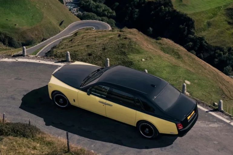 Rolls-Royce Phantom Goldfinger